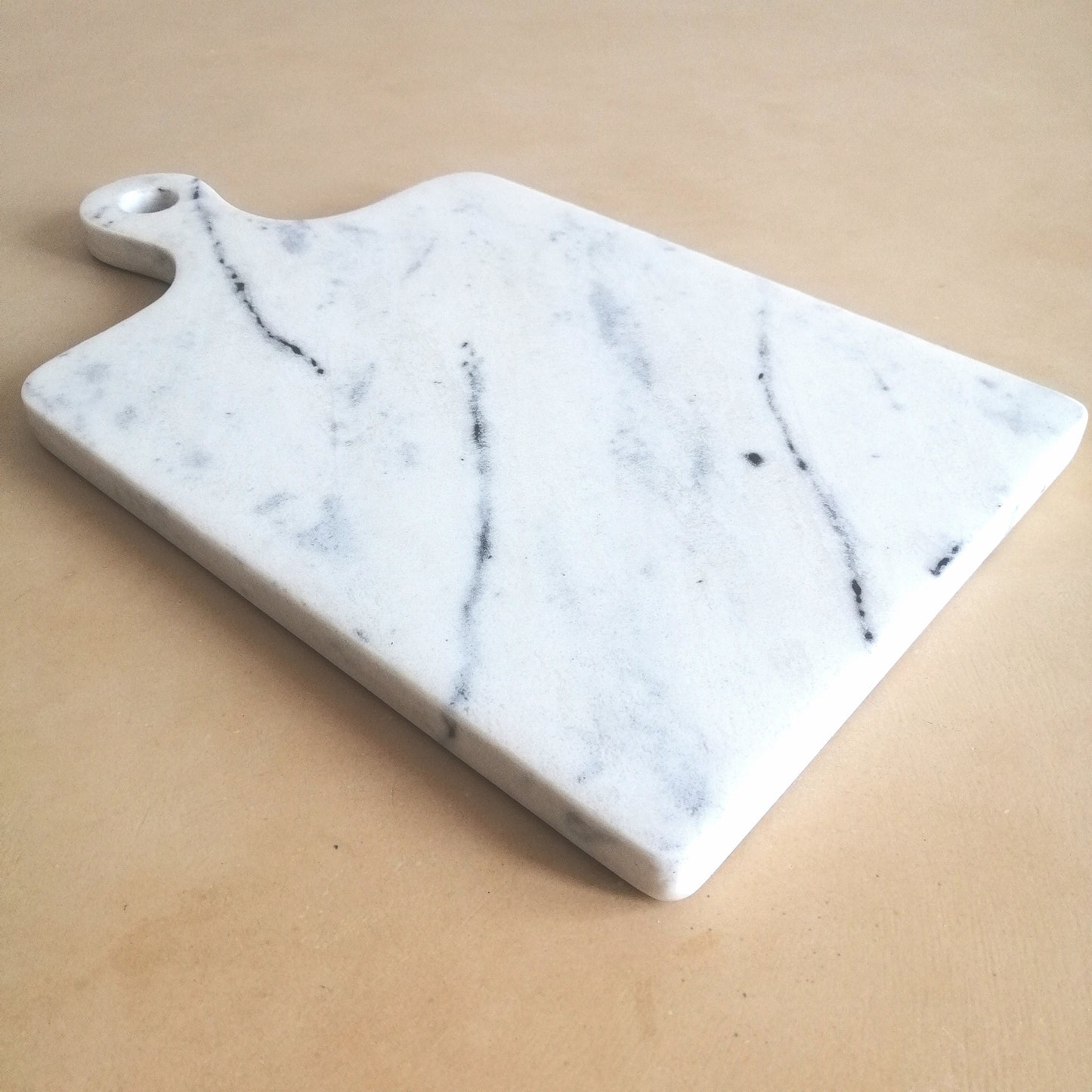 Tagliere vassoio da portata marmo bianco - Fabris Solutions